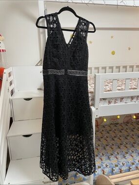 🖤 Beautiful black lace dress
